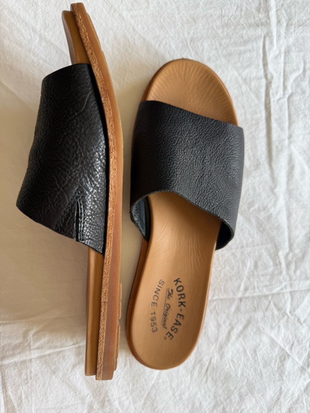 Kork-Ease Black Leather Slide Sandals size 10 with tan leather footbed - Picture 4 of 9